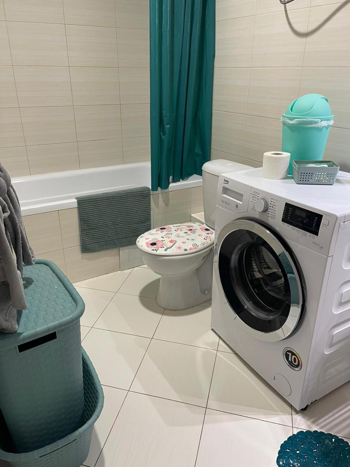 Velky Apartman Братислава Экстерьер фото
